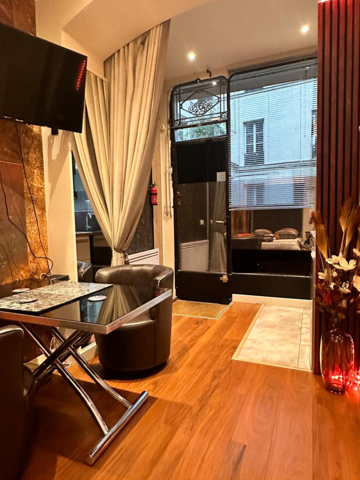 Parisian Studios Design By Kenzo Buitenkant foto