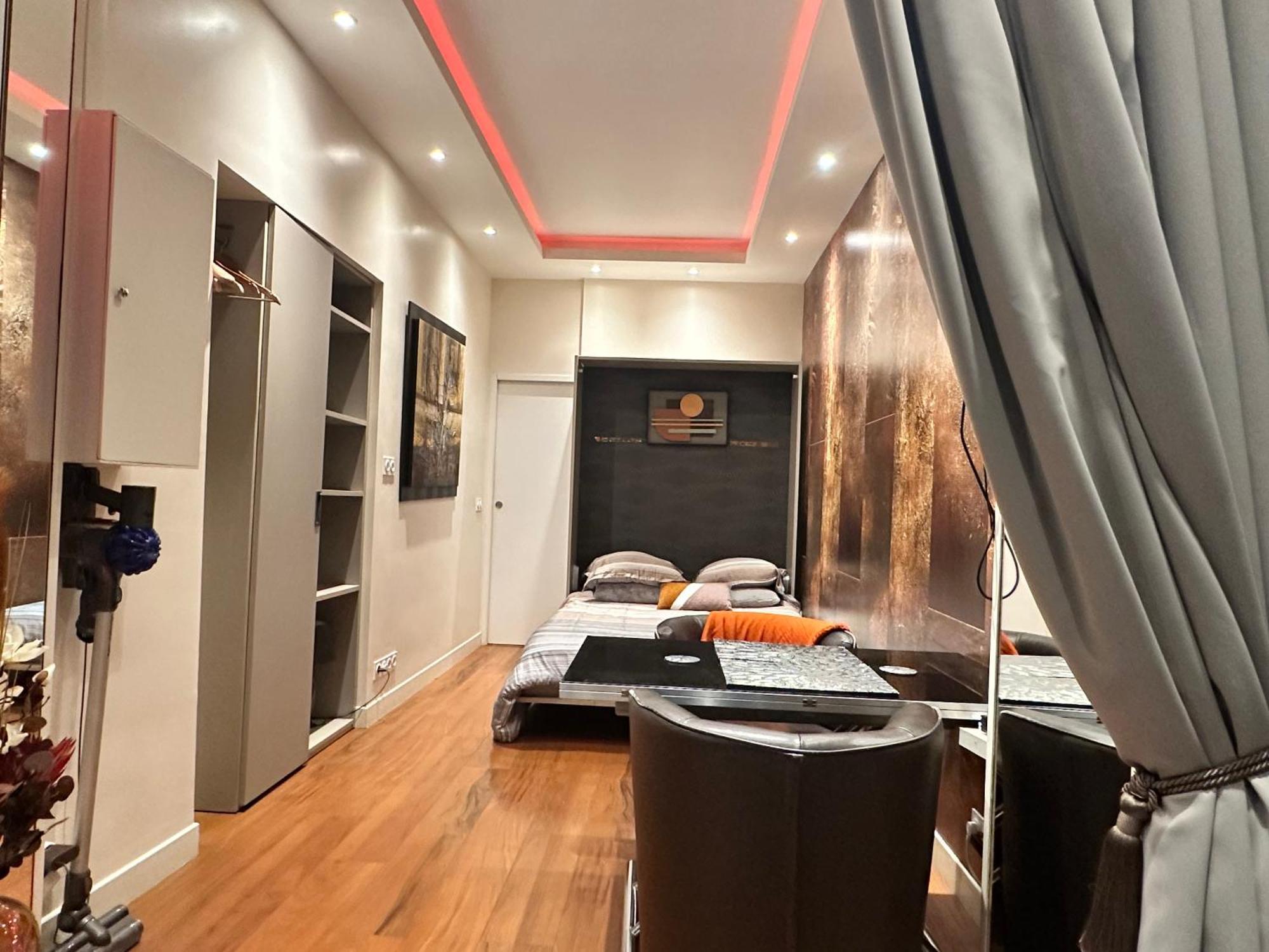 Parisian Studios Design By Kenzo Buitenkant foto